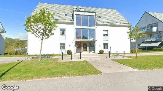 Bostadsrätter till salu i Mark - Bild från Google Street View