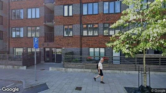 Lägenheter till salu i Huddinge - Bild från Google Street View