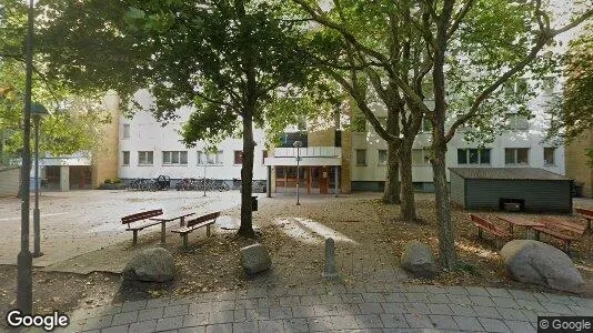 Lägenheter att hyra i Rosengård - Bild från Google Street View