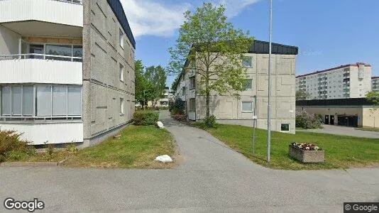 Bostadsrätter till salu i Haninge - Bild från Google Street View