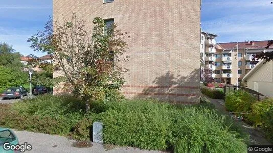 Bostadsrätter till salu i Köping - Bild från Google Street View