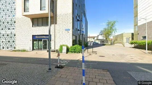 Lägenheter till salu i Lundby - Bild från Google Street View