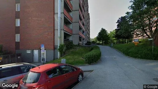 Lägenheter till salu i Danderyd - Bild från Google Street View