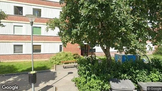 Lägenheter att hyra i Huddinge - Bild från Google Street View