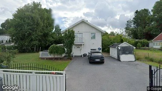 Lägenheter att hyra i Huddinge - Bild från Google Street View