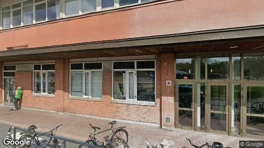 Lägenheter att hyra i Huddinge - Bild från Google Street View