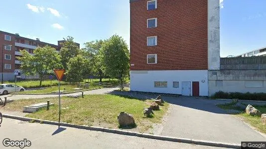 Lägenheter att hyra i Huddinge - Bild från Google Street View