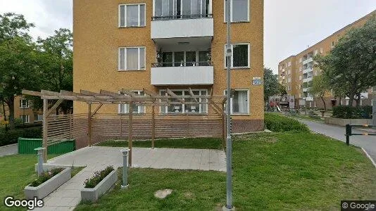 Lägenheter att hyra i Huddinge - Bild från Google Street View