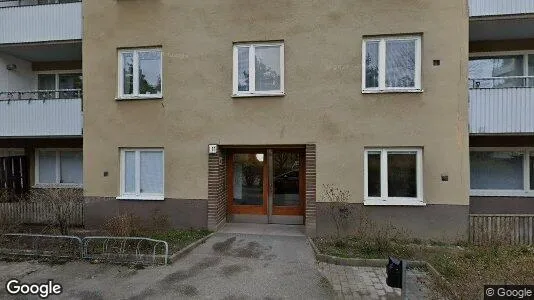 Lägenheter att hyra i Huddinge - Bild från Google Street View
