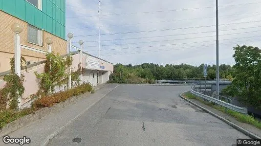 Lägenheter att hyra i Huddinge - Bild från Google Street View