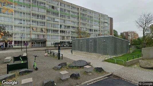 Lägenheter att hyra i Rosengård - Bild från Google Street View