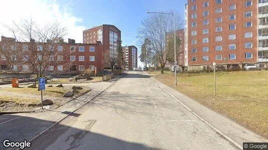 Lägenheter att hyra i Huddinge - Bild från Google Street View