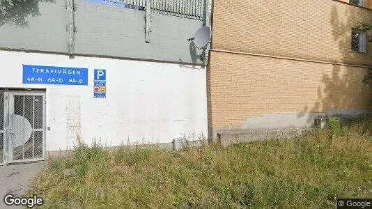 Lägenheter att hyra i Huddinge - Bild från Google Street View