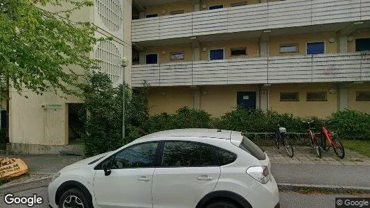 Lägenheter att hyra i Huddinge - Bild från Google Street View