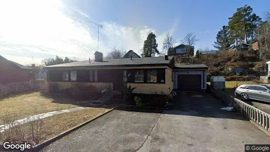 Lägenheter att hyra i Huddinge - Bild från Google Street View