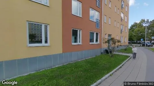 Lägenheter att hyra i Huddinge - Bild från Google Street View