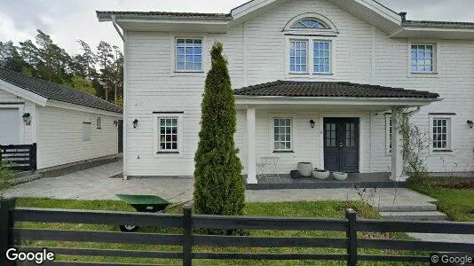 Lägenheter till salu i Täby - Bild från Google Street View