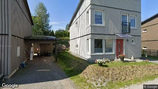 Lägenheter till salu i Huddinge - Bild från Google Street View