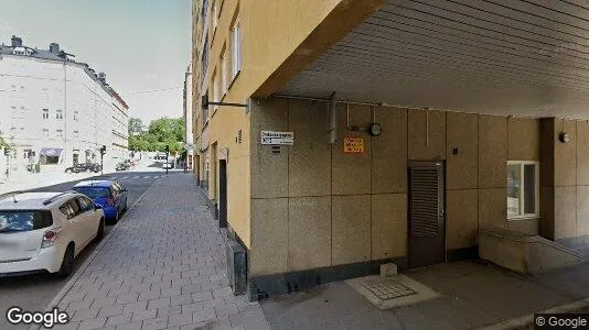 Lägenheter till salu i Södermalm - Bild från Google Street View