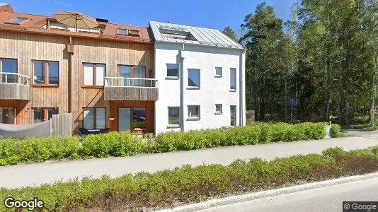 Lägenheter till salu i Nacka - Bild från Google Street View