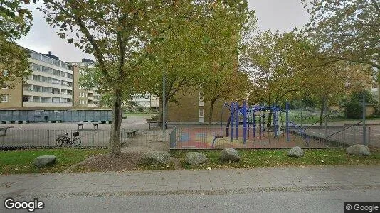 Lägenheter att hyra i Rosengård - Bild från Google Street View