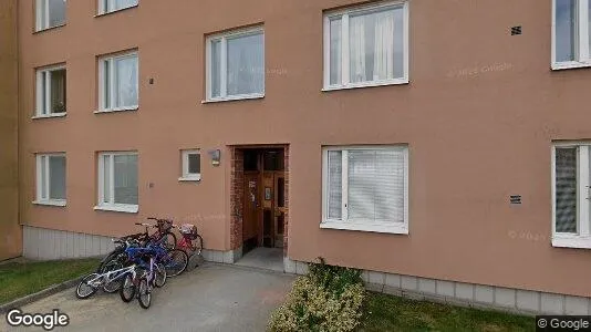 Lägenheter att hyra i Huddinge - Bild från Google Street View