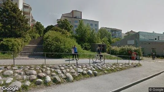 Bostadsrätter till salu i Nacka - Bild från Google Street View