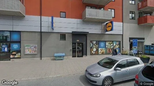 Lägenheter att hyra i Huddinge - Bild från Google Street View