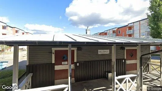 Lägenheter att hyra i Huddinge - Bild från Google Street View
