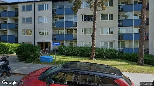 Lägenheter till salu i Danderyd - Bild från Google Street View