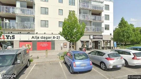 Bostadsrätter till salu i Härryda - Bild från Google Street View