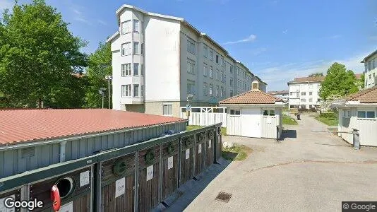 Bostadsrätter till salu i Haninge - Bild från Google Street View