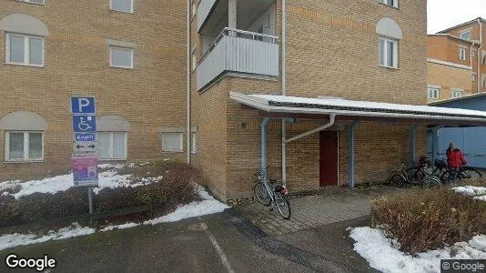 Lägenheter till salu i Upplands-Bro - Bild från Google Street View