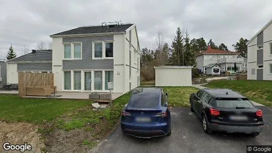 Bostadsrätter till salu i Huddinge - Bild från Google Street View