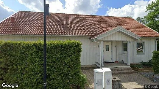 Bostadsrätter till salu i Haninge - Bild från Google Street View