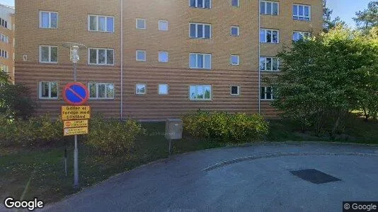 Lägenheter till salu i Haninge - Bild från Google Street View