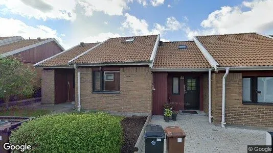 Bostadsrätter till salu i Lerum - Bild från Google Street View
