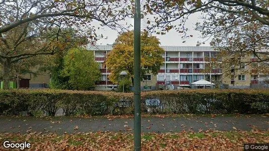 Lägenheter att hyra i Rosengård - Bild från Google Street View