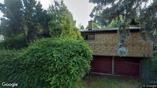 Lägenheter till salu i Huddinge - Bild från Google Street View
