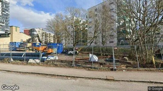 Lägenheter till salu i Lundby - Bild från Google Street View
