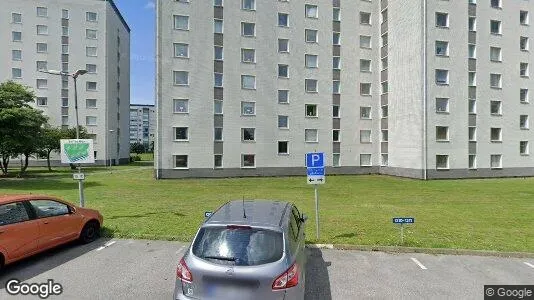 Lägenheter till salu i Husie - Bild från Google Street View