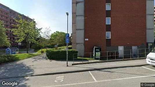 Lägenheter till salu i Danderyd - Bild från Google Street View