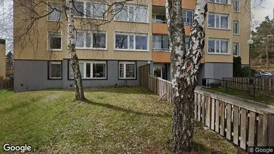 Lägenheter till salu i Huddinge - Bild från Google Street View