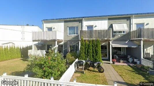 Bostadsrätter till salu i Knivsta - Bild från Google Street View