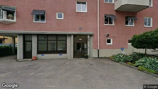 Lägenheter till salu i Köping - Bild från Google Street View