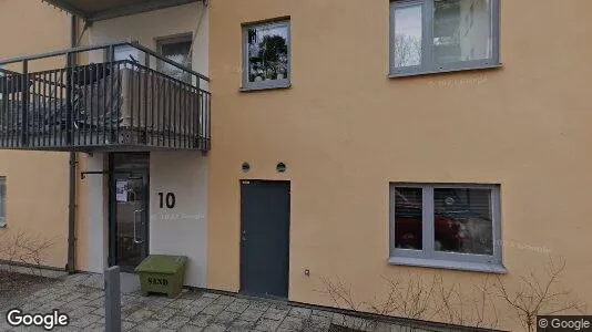 Bostadsrätter till salu i Huddinge - Bild från Google Street View