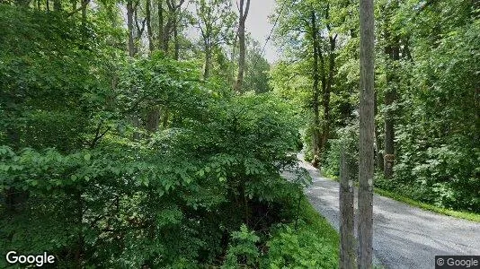 Lägenheter till salu i Huddinge - Bild från Google Street View