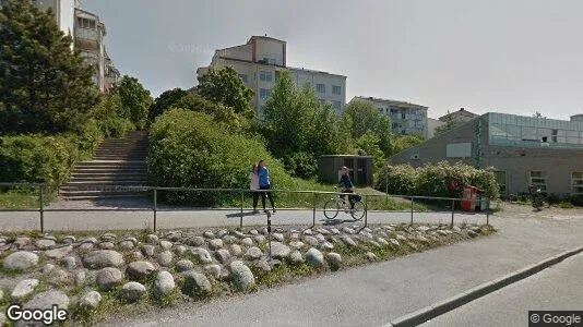 Bostadsrätter till salu i Nacka - Bild från Google Street View