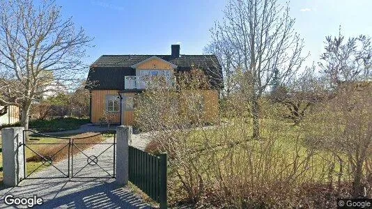 Lägenheter till salu i Sollentuna - Bild från Google Street View