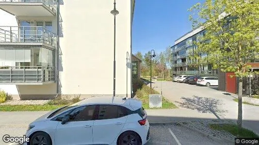 Bostadsrätter till salu i Tyresö - Bild från Google Street View